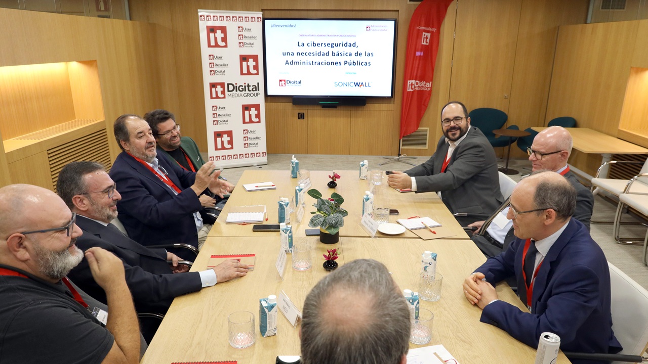 Foro AAPP Mesa ciber